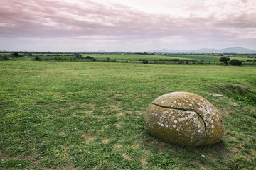 Wall Mural - Sardegna, dolmen nella camoagna