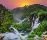 Fototapeta Do pokoju - sunrise over the waterfall in Plitvice ,Croatia