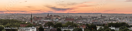 Plakat Panorama Krakowa z Kopca Krakusa, Polska krajobraz podczas zachodu słońca.