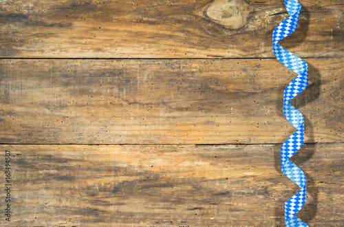 Poster Oktoberfest Tafel Schild Holz Hintergrund Mit Bayern Blau
