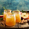 © fahrwasser - Hard apple cider cocktail with fall spices