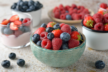 Wall Mural - Fresh berries in a bowl