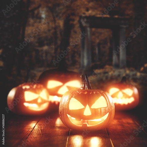 Obraz na płótnie canvas Dynia na halloween