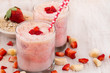 Strawberry Banana Breakfast Smoothie With Oatmeal