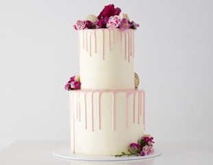 2 Tiered White Cake