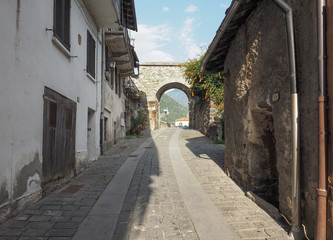 Poster - Village of Donnas eastern gate