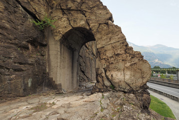 Poster - Ancient roman road arch in Donnas