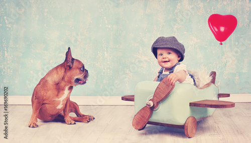 freunde-kleines-madchen-mit-hund