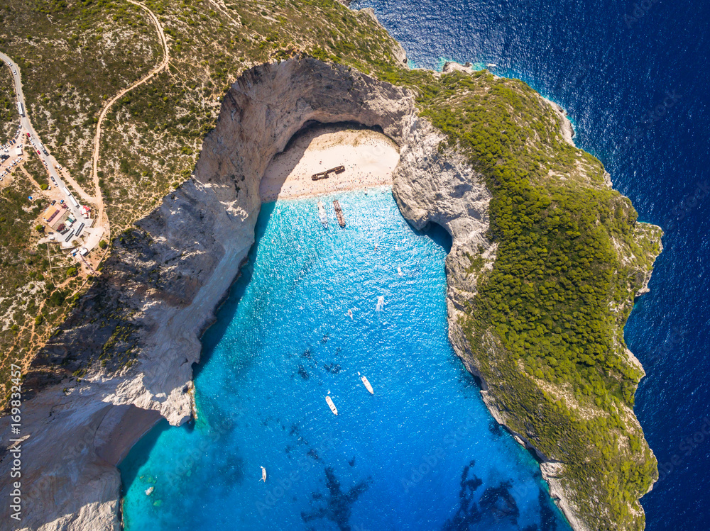 Obraz na płótnie Aerial  view of Navagio beach Shipwreck view in Zakynthos (Zante) island, in Greece w salonie