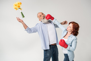 Canvas Print - woman punching her husband