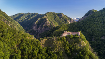 Wall Mural - ruined Poenari fortress, Romania