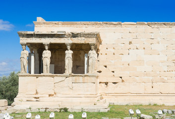 Fototapete - famous facade of Erechtheion temple in Acropolis of Athens, Greece