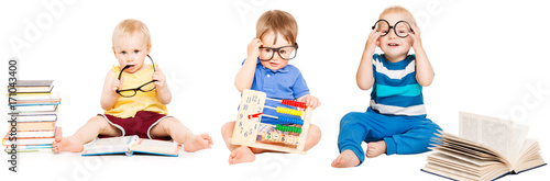 Fotomural Baby Reading Book, Kids Early Education, Smart Children group in Glasses, white