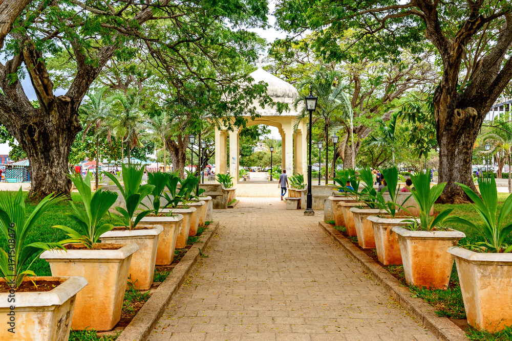 Forodhani Gardens in Zanzibar, Tanzania. It is known as Jubilee Gardens and Forodhani Park. - obrazy, fototapety, plakaty 