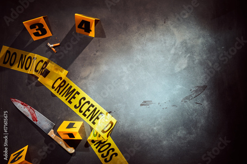 Cuadros en Lienzo Bloody knife and cigarette stubs at a crime scene