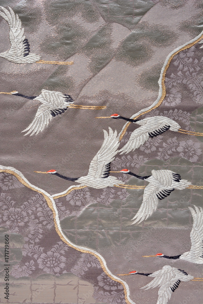 鶴の刺繍、日本の和服の帯 の Stock フォト | Adobe Stock