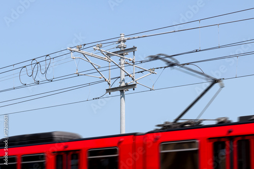 train electric power