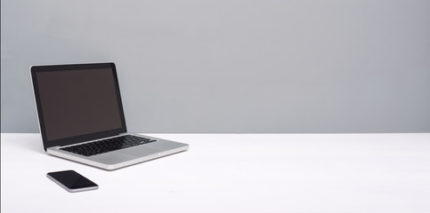 laptop mockup header
