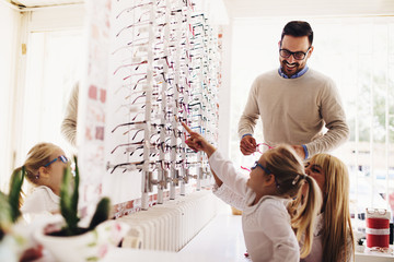 Family in optics store