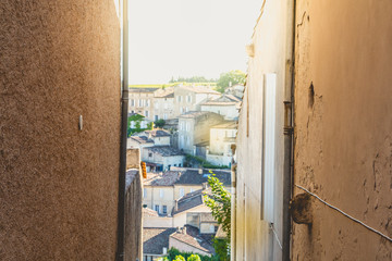 Wall Mural - street atmosphere in an alley of Saint-Emilion