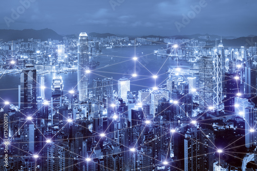 Plakat Sieć biznesowy podłączeniowy system na Hong Kong mądrze miasta głąbiku w tle. Koncepcja połączenia sieci firmowej