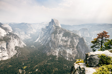 Wall Mural - panoramic views to yosemite valley in california, usa