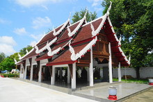 Wat Phra Kaew Don Tao