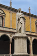 Statue von Dante in Verona
