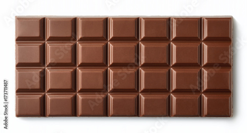Fotomural Milk chocolate bar isolated on white background
