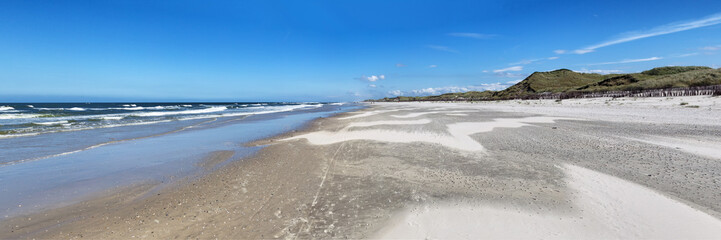 Poster - Strand am Westende der ostfriesischen Nordseeinsel Juist in Deutschland, Europa.