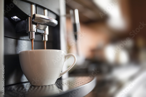 Fotomural Espresso machine making fresh coffee