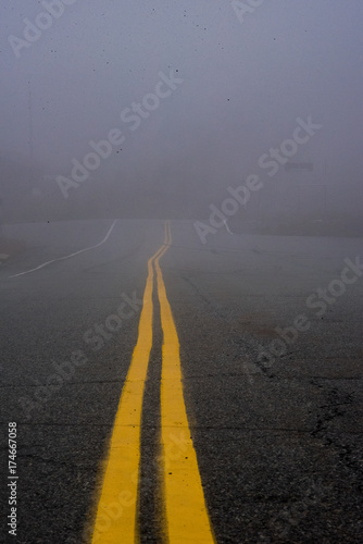 Zdjęcie XXL Foggy Road