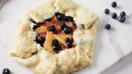 Sticker - Variety of peach galletes made with fresh local peaches