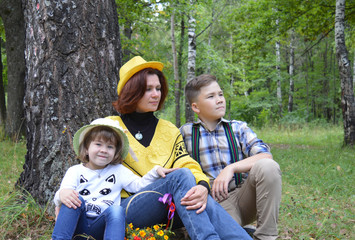 forest trees nature autumn friends together daughter kids group baby running young love smiling woman happiness fun father boy children outdoors family child park happy people walking autumn mother 