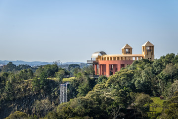 Wall Mural - Viewpoint and waterfall at Tangua Park - Curitiba, Brazil