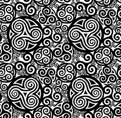 Black and white grunde celtic triskels vector seamless pattern