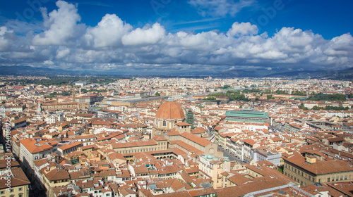 Plakat Z widokiem na piękną panoramę Florencji.