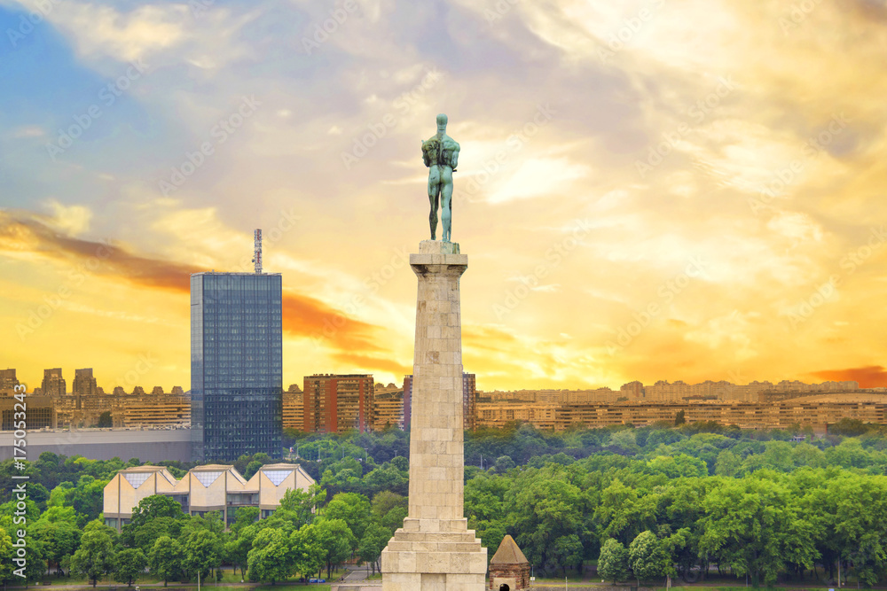 Obraz na płótnie Beautiful view of the monument to the Winner near the Belgrade Fortress in Belgrade, Serbia w salonie