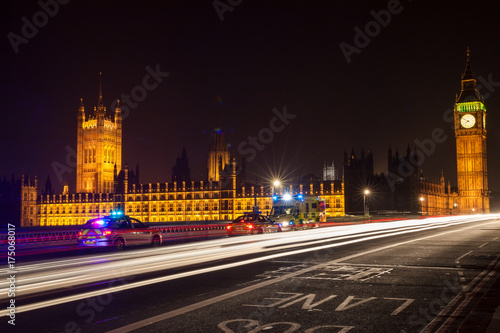 Fotografía Police Cars and Ambulance on Westminster Bridge, London at Night
