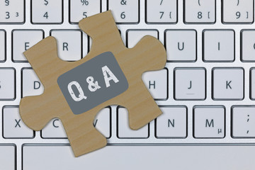 Wall Mural - Questions and Answers on Puzzle / Keyboard