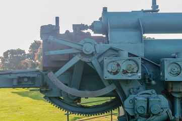 large-caliber cannons of World War II