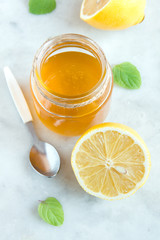 Wall Mural - Lemon and honey