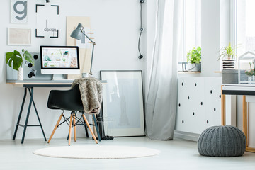 Sticker - Cozy work area with fur