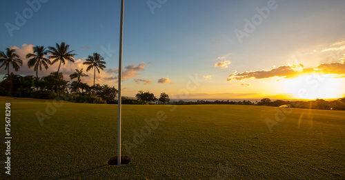 Plakat Otwór na pole golfowe