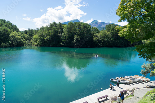 北塩原村にある五色沼 毘沙門沼の風景 Stock Foto Adobe Stock 北塩原村にある五色沼 毘沙門沼の風景 Stock Foto Adobe Stock