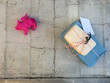 © jeepbabes - lifestyle, urbano, karte, glückwünsche, einfachheit, urbano, holding, copyspace