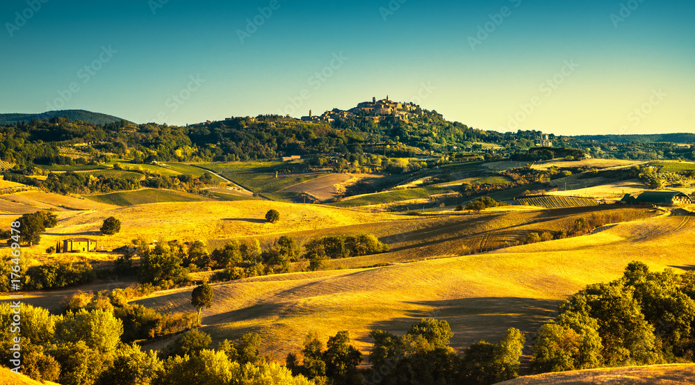 Tuscany summer, Montepulciano medieval village. Siena, Italy - obrazy, fototapety, plakaty 
