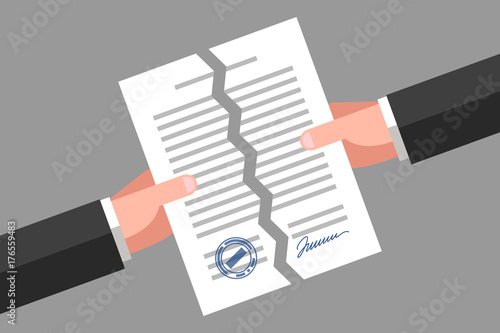 Fotografía Torn document. Cancellation of contract or agreement