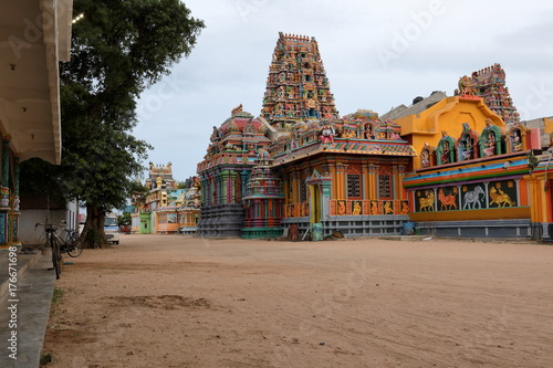 Zdjęcie XXL Hinduska świątynia Trincomalee w Sri Lanka