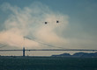 San Francisco, California, Estados Unidos. Puente Golden Gate y aviones